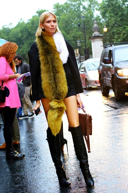 Váy áo thời thượng trên đường phố london fashion week - 2