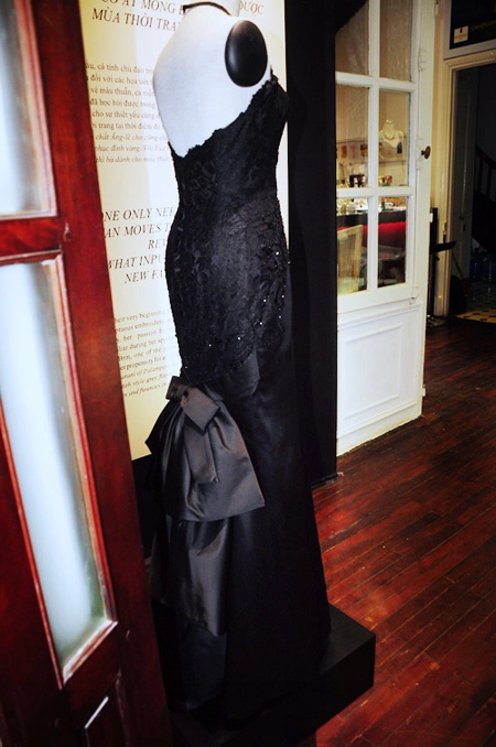 Váy audrey hepburn elizabeth taylor trưng bày tại vn - 10