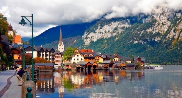 Vẻ mê hoặc của ngôi làng hallstatt đẹp nhất thế giới - 5