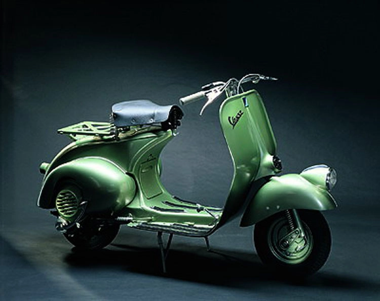 Vespa cổ con nghiện không phân biệt tuổi tác - 3