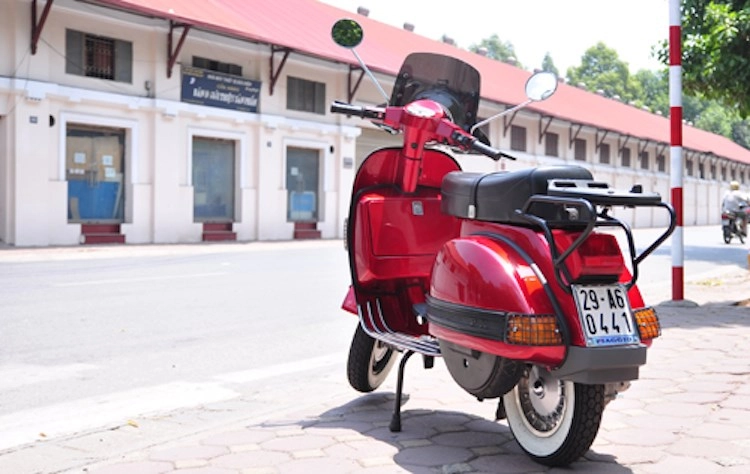 Vespa px200 đời 1984 chiếc xe tay ga cực hiếm tại việt nam - 2