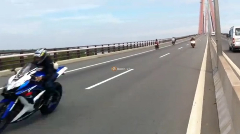 Việt nam top speed suzuki gsxr 750 vs yamaha r6 - 1