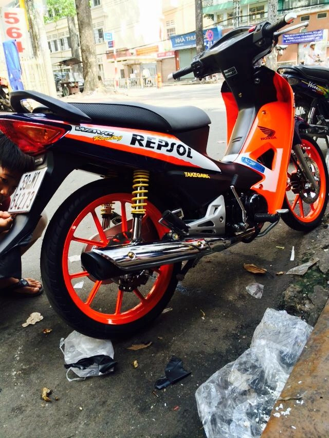 Wave rsv repsol xinh tươi trong nắng - 6