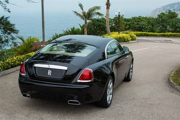 Wraith 4 siêu phẩm mới của rolls royce - 6