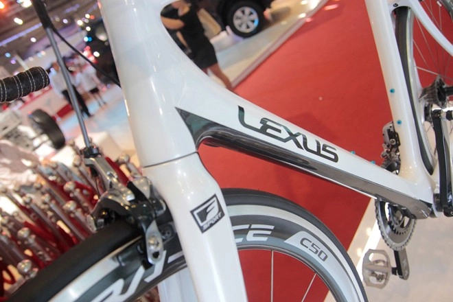 Xe đạp lexus ở vietnam motor show 2013 giá khủng - 7