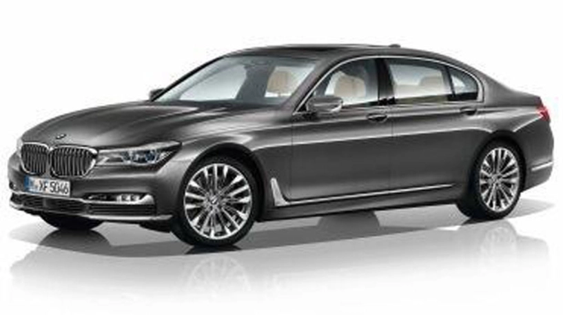 Xế đầu bảng bmw 7-series 2016 bất ngờ lộ giá bán - 1