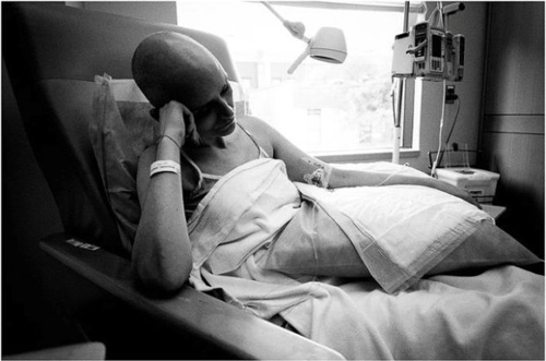 Xúc động bộ ảnh chồng chụp lại quá trình chống ung thư của vợ - 9