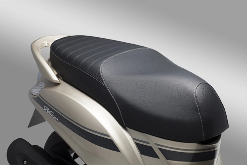 Yamaha cho ra mắt nozza phiên bản đặc biệt phong cách ý - 6
