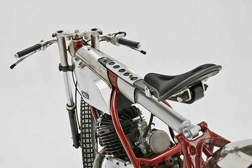Yamaha dt250 độ tinh xảo đến từng chi tiết theo phong cách xe đua - 9
