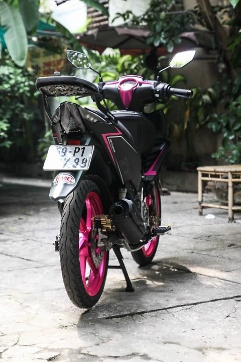 Yamaha exciter độ màu đen - hồng cực cá tính - 3