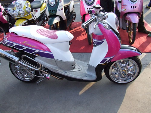 Yamaha fino hồng đáng yêu - 1
