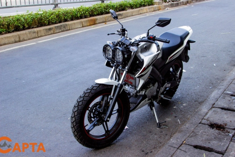 Yamaha fz 150i độ đầu đèn mắt ruồi độc đáo - 2