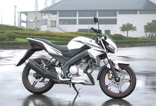Yamaha fz150i mẫu nakedbike 150 thể thao rẻ tại việt nam - 1