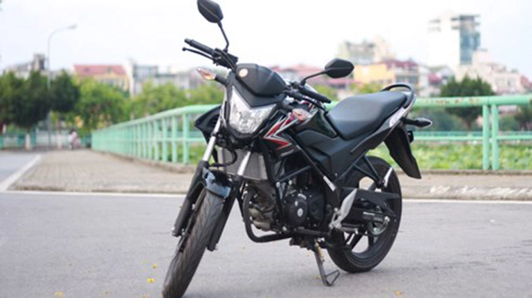 Yamaha fz150i so sánh cùng honda cb150r street fire - 2