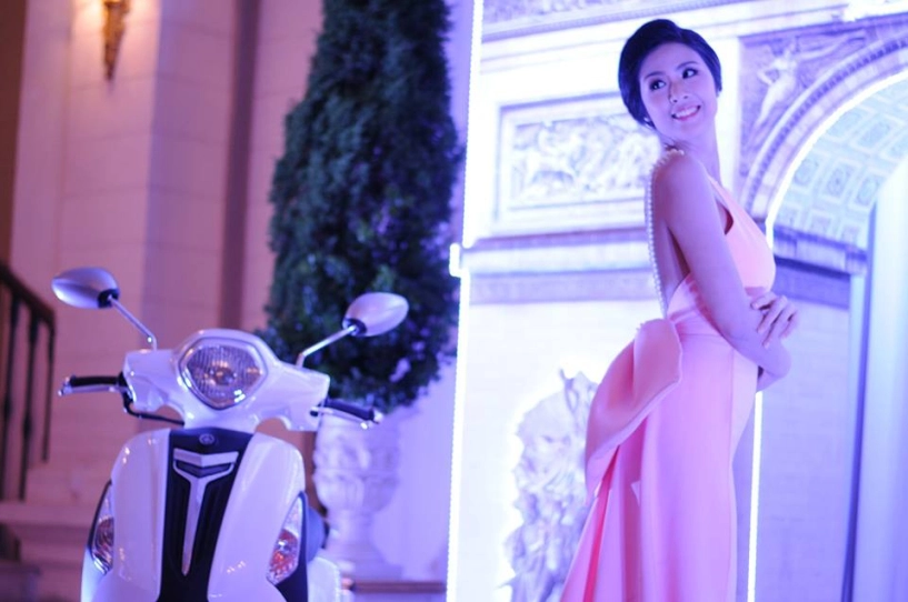 Yamaha grande xuất hiện trong đêm hội celebrity night 148 - 9