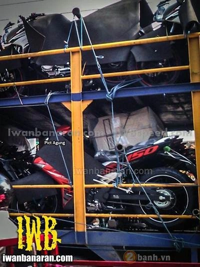 Yamaha jupiter mx king 150 bất ngờ xuất hiện hàng loạt tem mới - 3