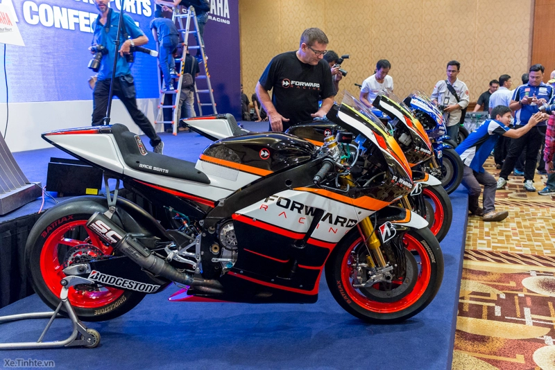 Yamaha m1 2015 và r25 2015 cùng xuất hiện tại malaysia - 7