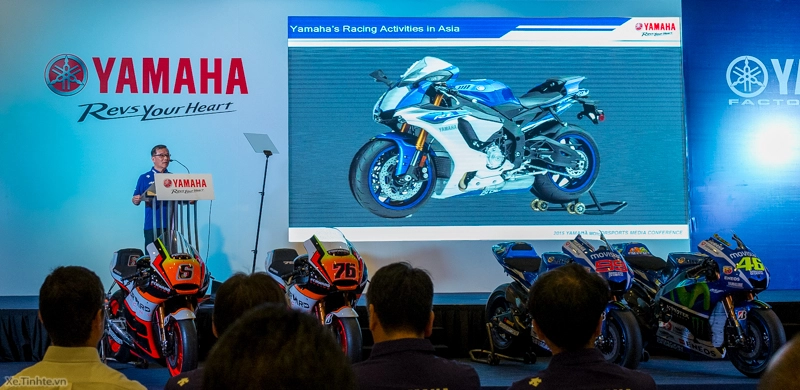 Yamaha m1 2015 và r25 2015 cùng xuất hiện tại malaysia - 15