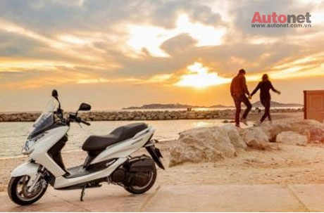 Yamaha majesty s đối thủ nặng ký của honda pcx - 5