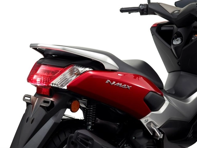 Yamaha nmax 125 dòng xe ga cao cấp đầy ấn tượng - 18