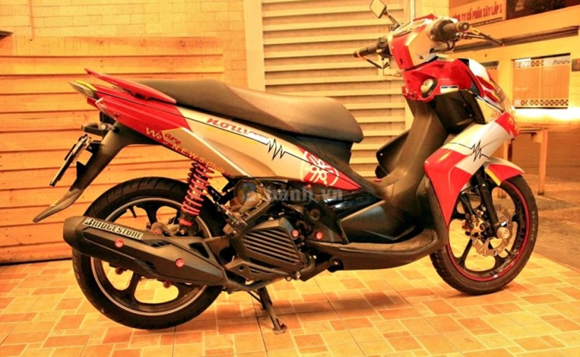 Yamaha nouvo sx xám đỏ tự tay phối màu bằng sơn atm - 4