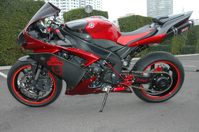 Yamaha r1 red-carbon bí ẩn - 2