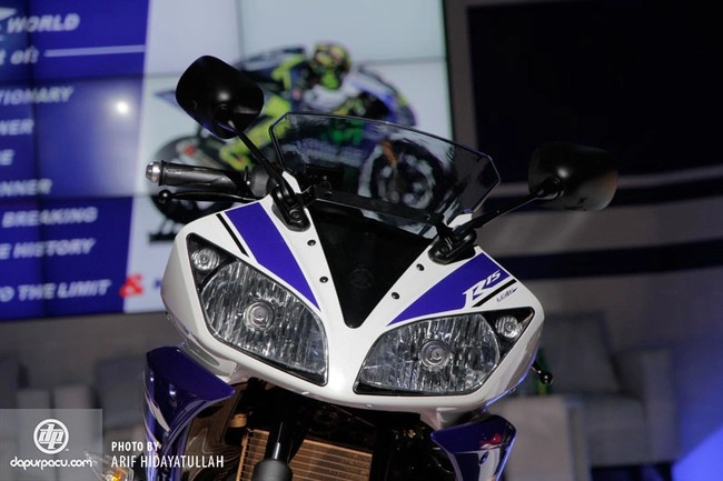 Yamaha r15 20 2014 cực kì hút khách tại indonesia - 9