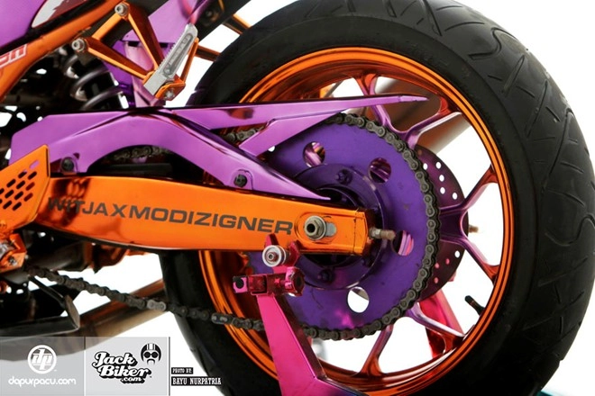 Yamaha r25 màu sắc nổi bật của biker mạo hiểm - 8
