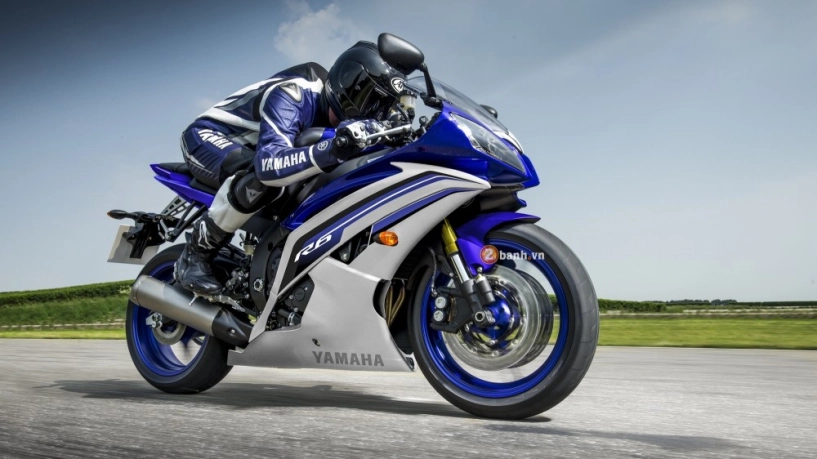 Yamaha r6 2016 tiếp tục trung thành với thiết kế cũ - 1