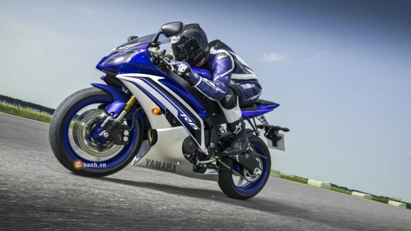 Yamaha r6 2016 tiếp tục trung thành với thiết kế cũ - 2