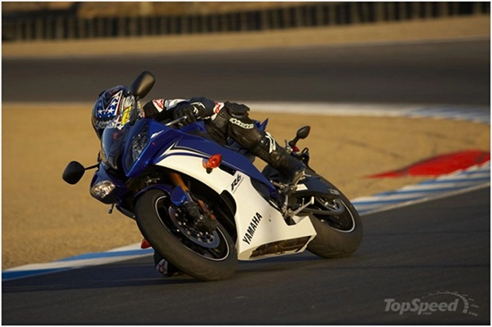 Yamaha r6 đời 2010 có phải là chiếc xe đáng tiền bát gạo - 5