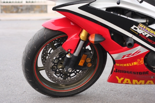 Yamaha r6 ngựa hoang khó cầm cương - 18