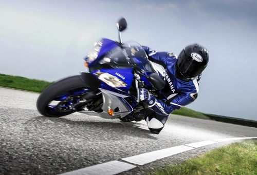 Yamaha r6 ra mắt phiên bản 2015 phong cách motogp - 5