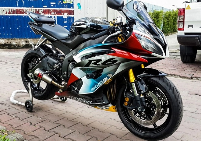 Yamaha r6 sơn tem đấu lạ mà độc của biker an giang - 2