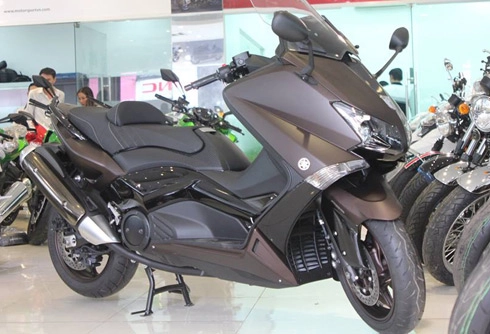 Yamaha t-max 2015 đầu tiên tại việt nam - 1