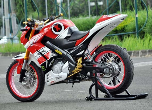 Yamaha v-ixion độ streetfighter - 3