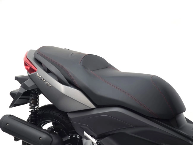 Yamaha x-max 125 2014 được nâng cấp nhiều mặt - 3