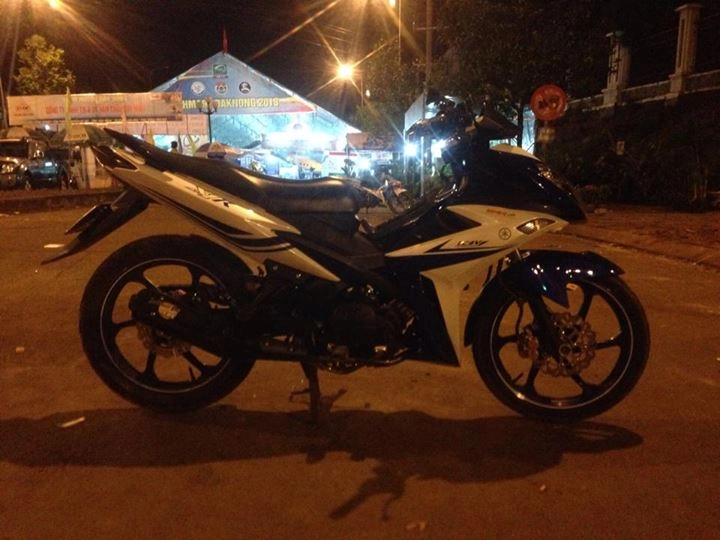 Yamaha x1r nổi bật về đêm - 3