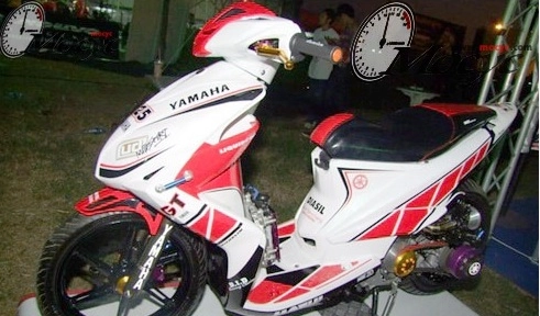 Yamaha xeon độ như xe đấu - 1