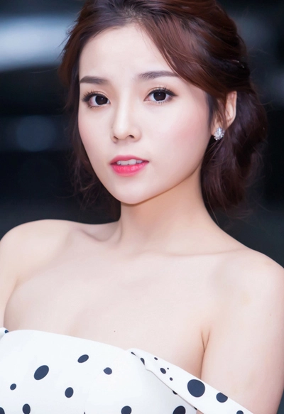 10 mỹ nhân trang điểm đẹp năm 2015 - 1