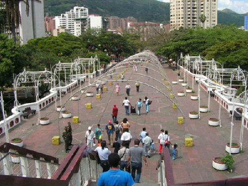 10 thành phố du lịch đáng sợ nhất thế giới - 10