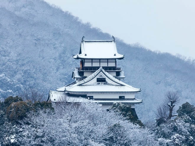 10 tòa lâu đài tuyết tuyệt đẹp hiện hữu trên thế giới - 9