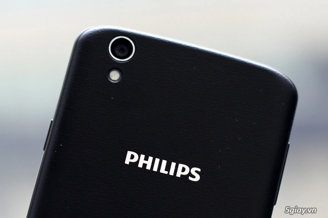 Ảnh smartphone philips i908 có màn hình fullhd - 5