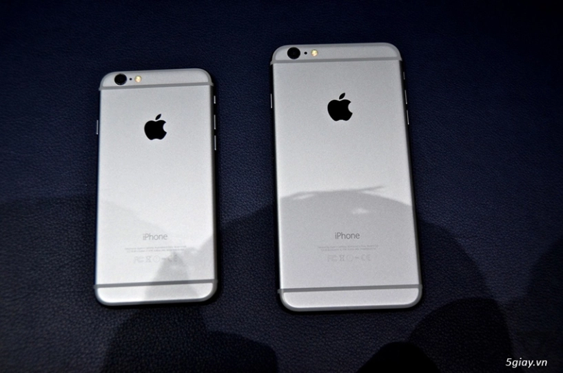 Apple watch xuất hiên bên cạnh iphone 6 - 5