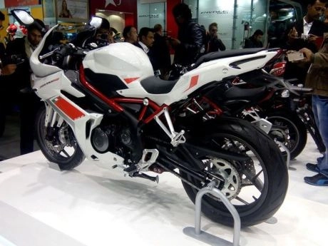 Benelli bất ngờ tung ra dòng sportbike tornado 302 - 3