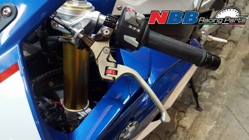Bmw s1000rr 2015 độ phong cách với gói nâng cấp phụ kiện hàng hiệu - 3