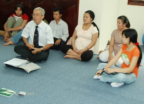 Cách mang thai không nặng đẻ không đau - 1