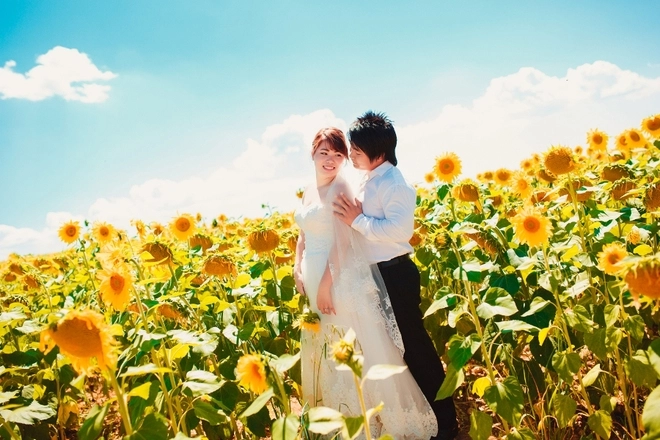 Cánh đồng oải hương trong bộ ảnh cưới của cặp đôi việt - 8