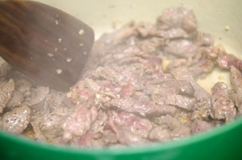 Canh thịt bò giá đỗ - 6
