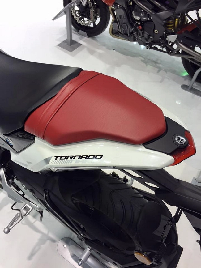 Chi tiết benelli tornado naked t tại sự kiện eicma 2015 - 5